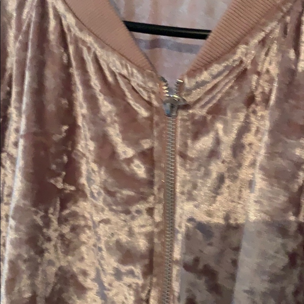 A pink crushed Jacket for cool Summer night